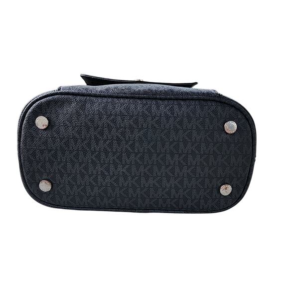 MICHAEL Michael Kors Jet Set Front Pocket Tote Bag - Picture 12 of 13